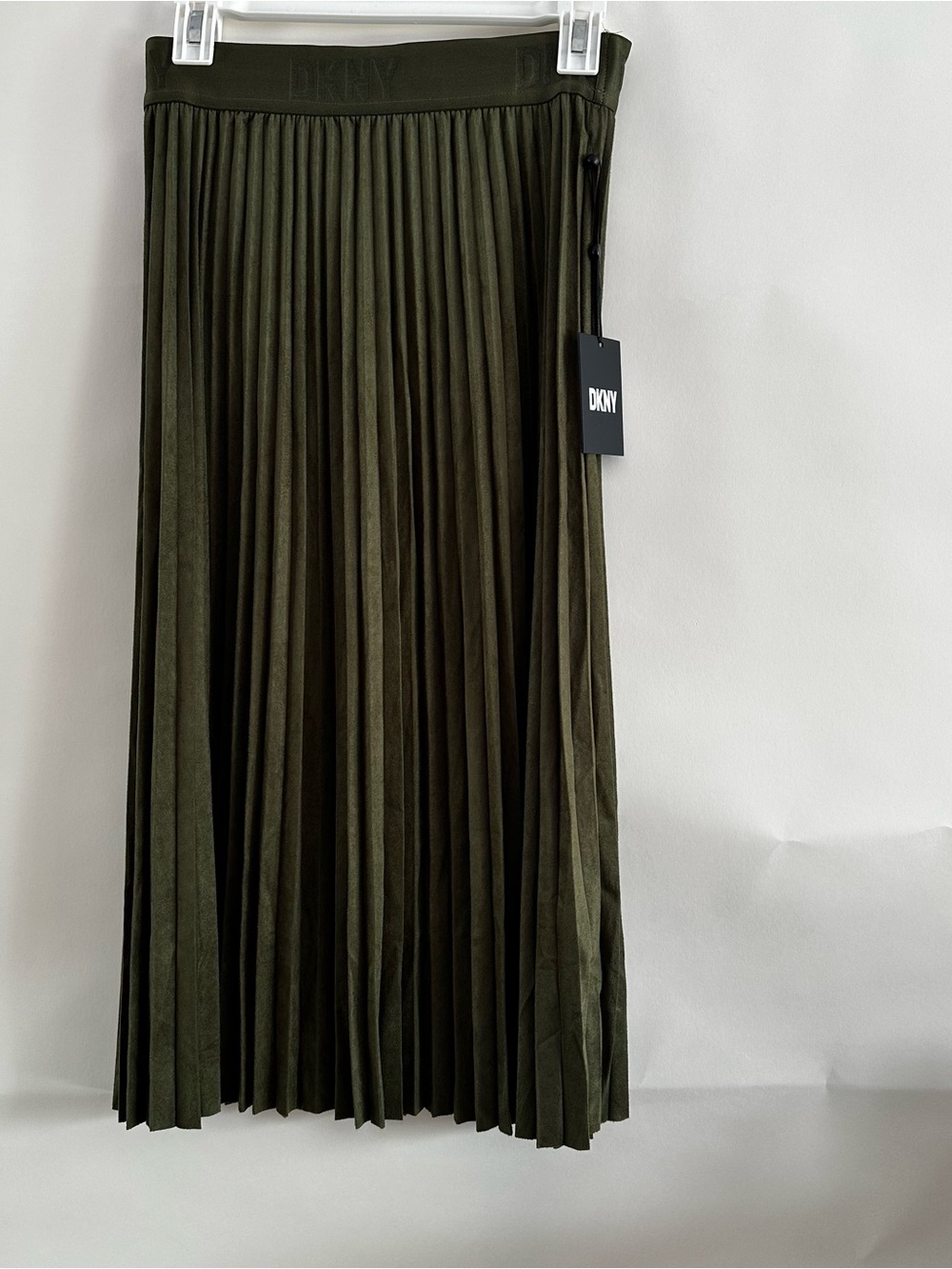 NWT DKNY Olive Green Faux Suede‎ Pleated Midi Skirt - Logo Waistband - S